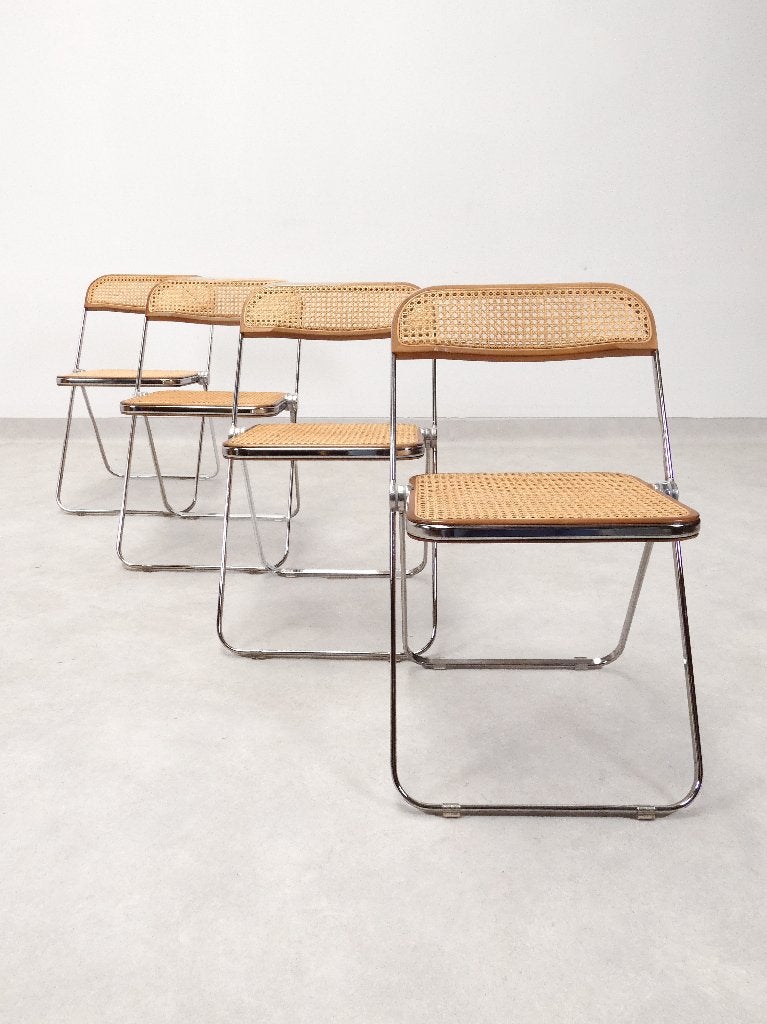 Plia folding chairs by Giancarlo Piretti - Castelli, Maison & Meubles, Chaises, Enlèvement ou Envoi, Comme neuf, Quatre, Osier ou Rotin