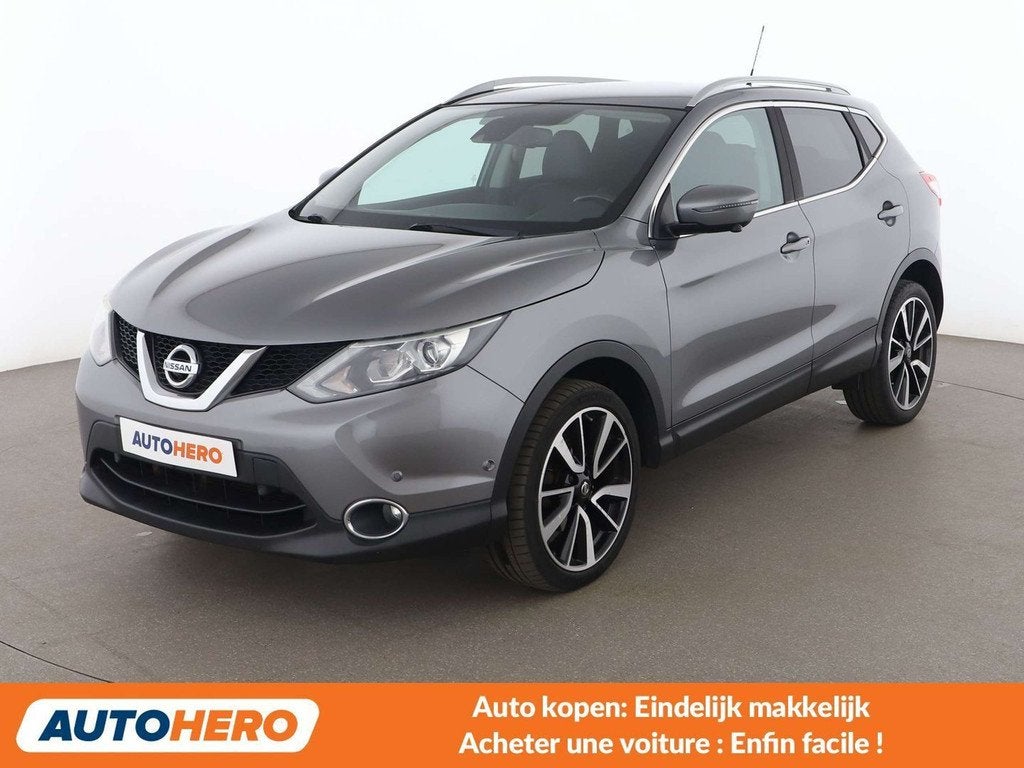 Nissan QASHQAI 1.2 360 (année de construction 2015), Autos, Nissan, Achat, 129 g/km, 1350 kg, https://public.car-pass.be/vhr/2eb47abe-90c8-4f6e-b303-bb171da465cb
