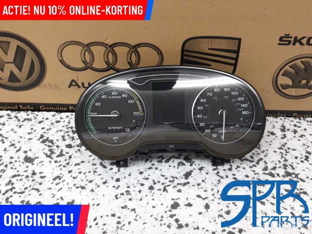 Kilometerteller A3 8V E-TRON 506 KM COCKPIT 8V0920973B MILES, Audi, Gebruikt, Audi, Ophalen of Verzenden