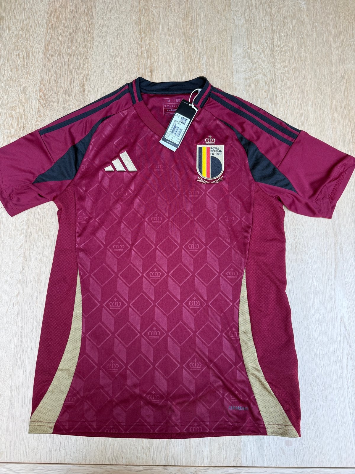 Truitje België, Ophalen, Nieuw, Maat 48/50 (M), Voetbal