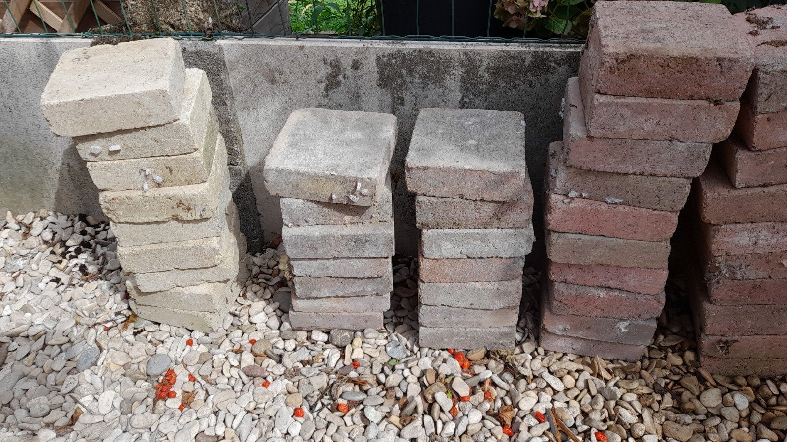 LOT PAVES DE JARDIN, Jardin & Terrasse, Enlèvement, Comme neuf, Moins de 5 m², Autres types