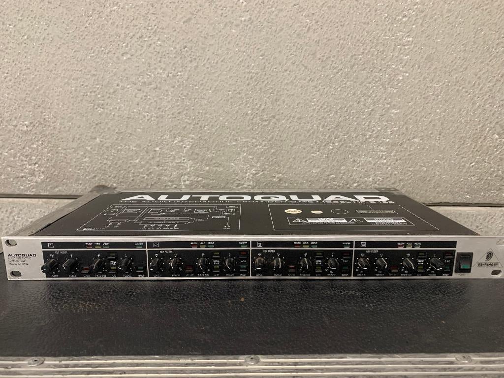 Behringer XR2400//Expander/Gate, Ophalen