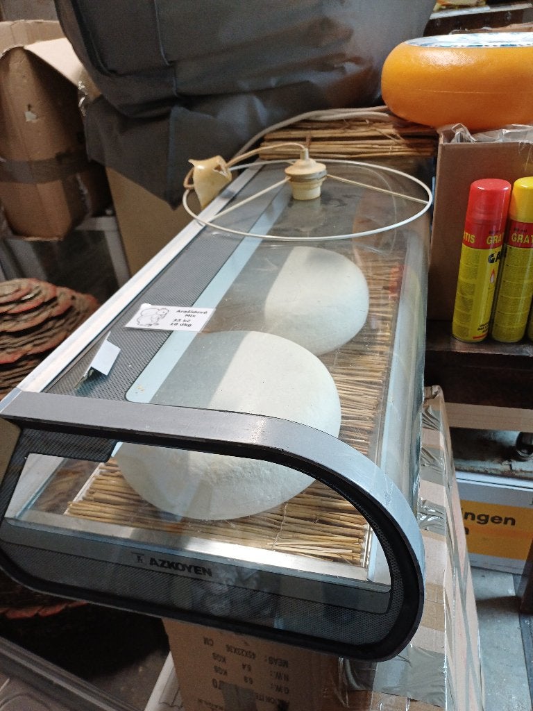 Koelvitrine, merk Azkoyen, afmetingen 136x42x 24 cm., Zakelijke goederen, Horeca | Food, Overige typen, Ophalen