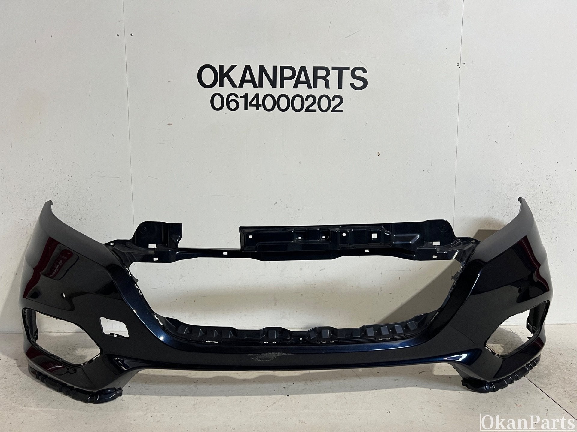 Pare-chocs avant Honda HR-V HRV 71100-17A-J000, Autos : Pièces & Accessoires, Info@fabrikant.eu, Fabrikant BV, Pare-chocs, Fabrikantstraat 1
1000 AA  Amsterdam, NL