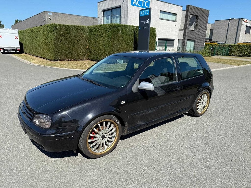 VOLKSWAGEN - 2004 - GOLF - 4, Auto's, Gebruikt, Bedrijf, Handgeschakeld, Golf