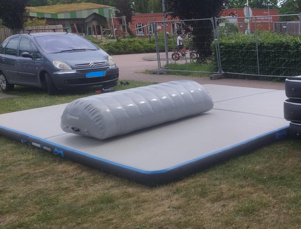 AirTrack AirTrackBorne 5 x 5 meter, Sport en Fitness, Turnen, Ophalen, Zo goed als nieuw, Grijs, Materiaal