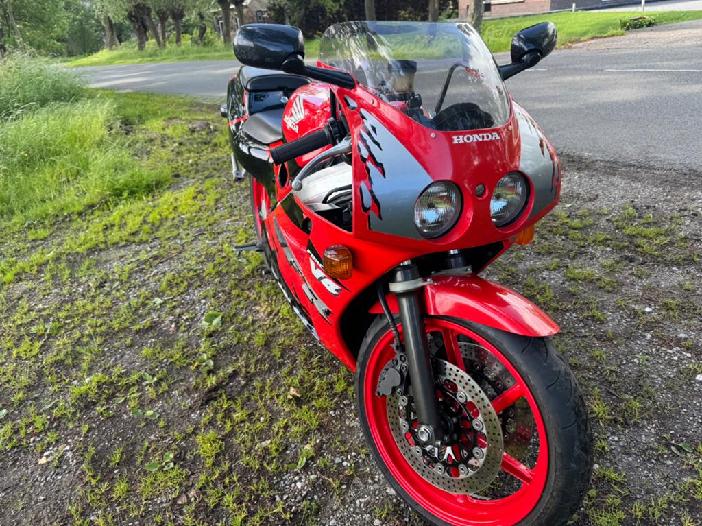 Honda NC30 NC 30 RVF VFR 400, Motos, Permis Moto A, Plus de 35 kW, Super Sport, Particulier