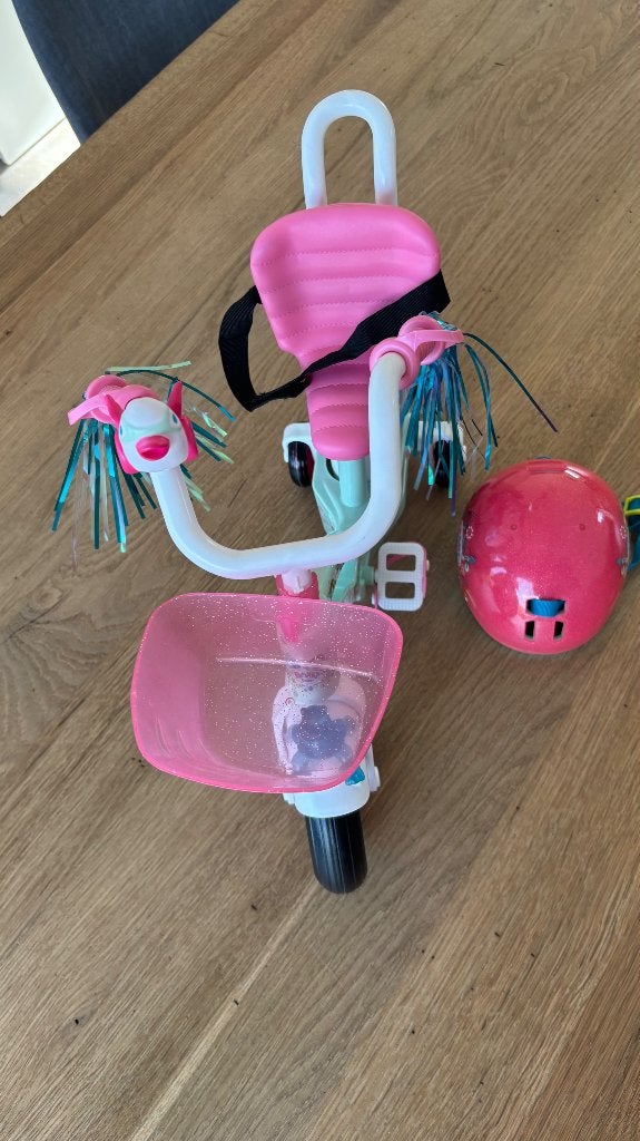 Fiets en helm baby born, Ophalen of Verzenden, Zo goed als nieuw, Overige typen