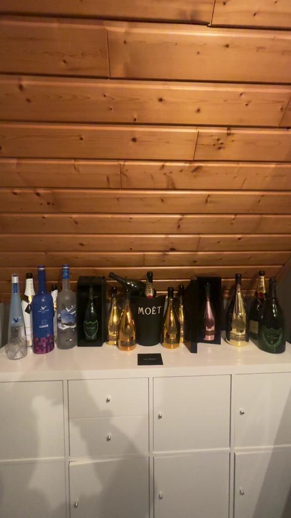Drankflessen + items, Ophalen, Zo goed als nieuw