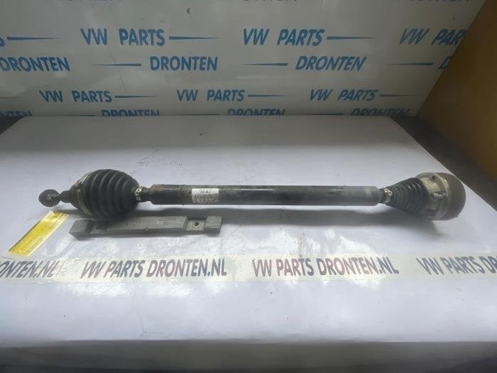 Arbre de transmission avant droit d'un Volkswagen Caddy, Volkswagen, -, 3 mois de garantie, Utilisé