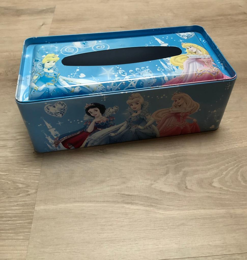 Disney zakdoek doos, Verzamelen, Ophalen, Zo goed als nieuw