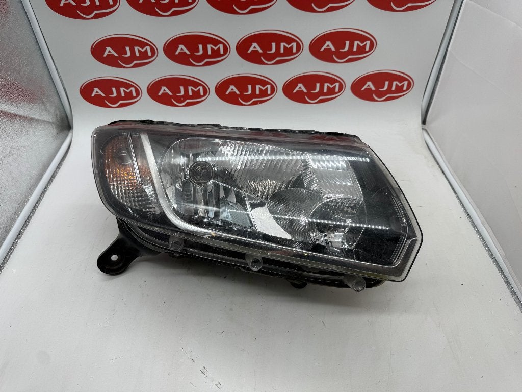 Koplamp rechts Dacia Logan 2012-2016, Ophalen, Gebruikt, Dacia