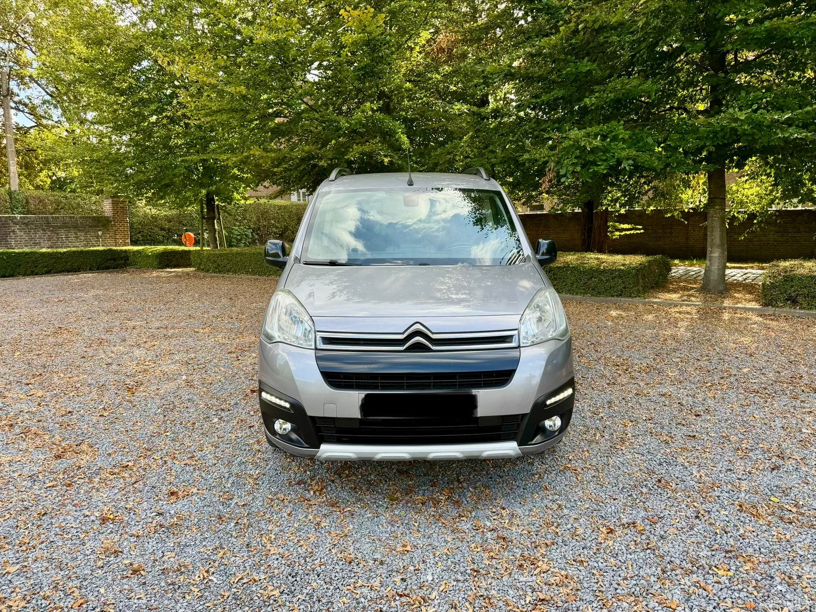 CITROEN BERLINGO 1.2 TURBO 110PK | XTR | LED | NAVI | EURO6B, Voorwielaandrijving, 3 cilinders, 1200 cc, Stof