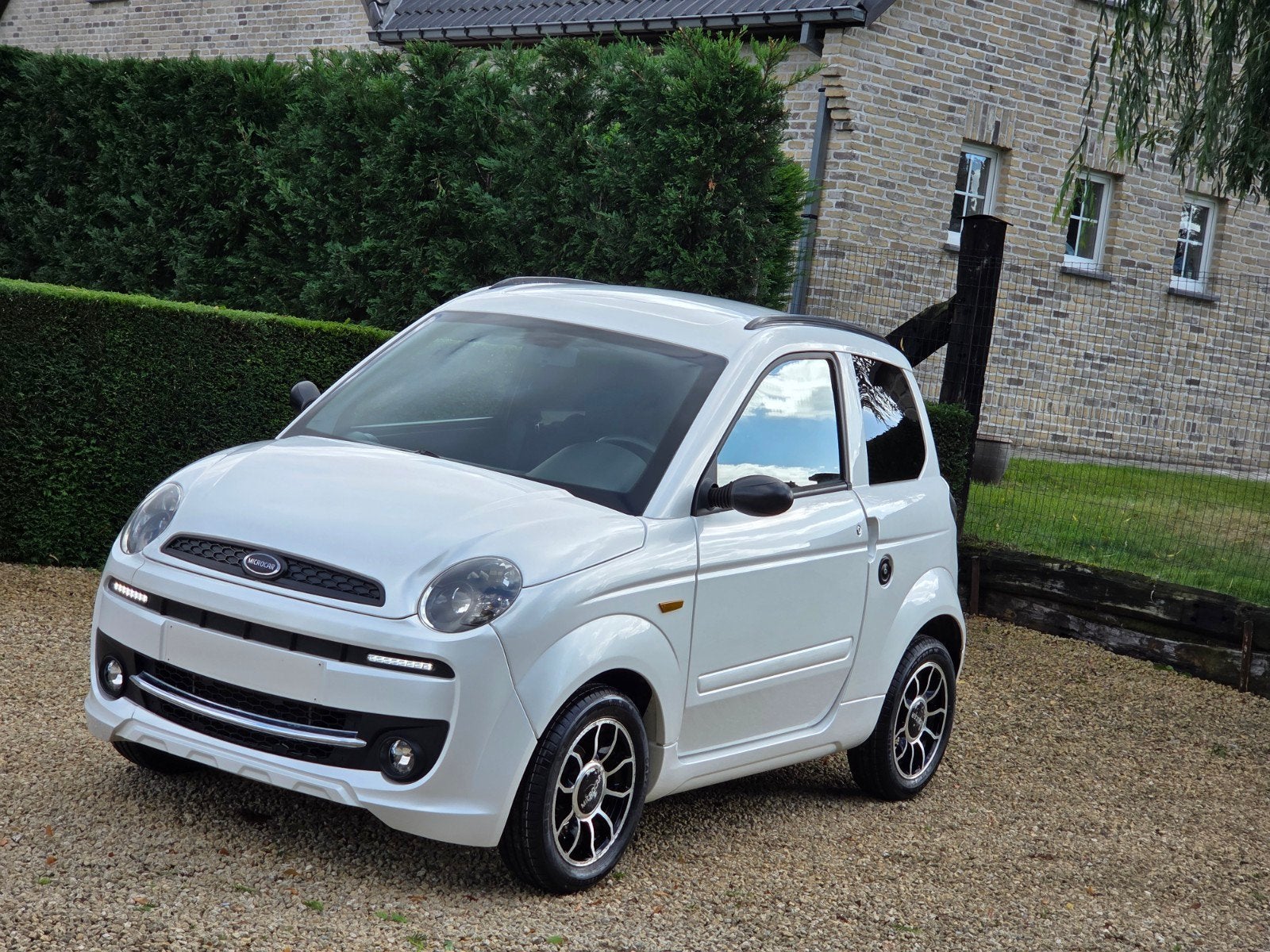 Aixam microcar MGO DCI Stille motor! parel wit* topstaat!, Leder en Stof, Wit, Bedrijf, Diesel