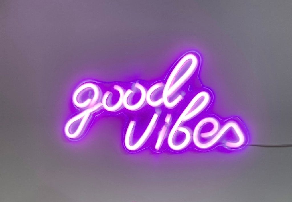 LED Wanddecoratie ("Let's Party" / "Good Vibes"), Ophalen, Kunststof, Blauw, LED