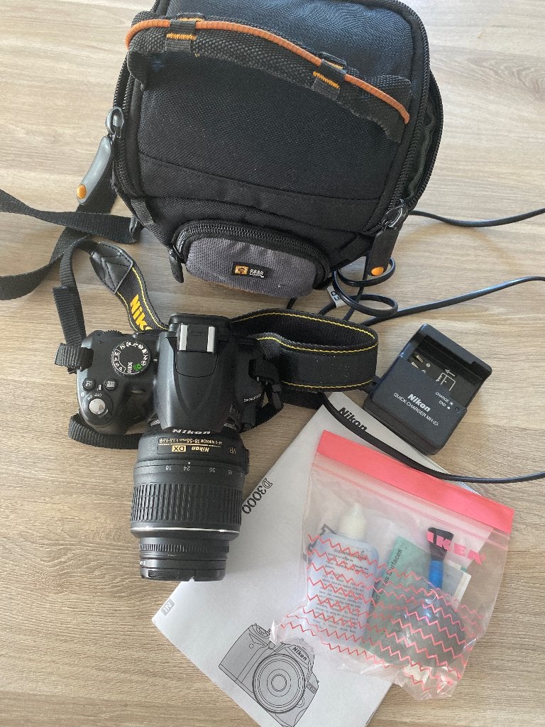 Nikon D3000 digitale camera, Audio, Tv en Foto, Spiegelreflex, Screenprotector, Ophalen of Verzenden, Zo goed als nieuw