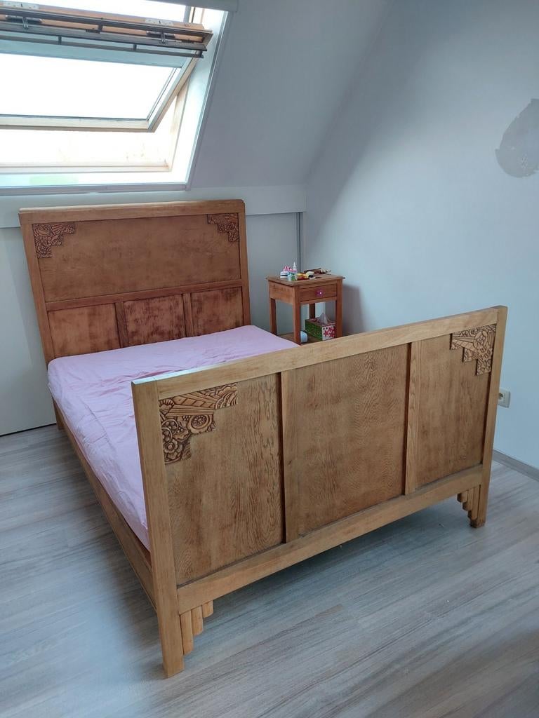 Style art déco douteux en chêne, Enlèvement