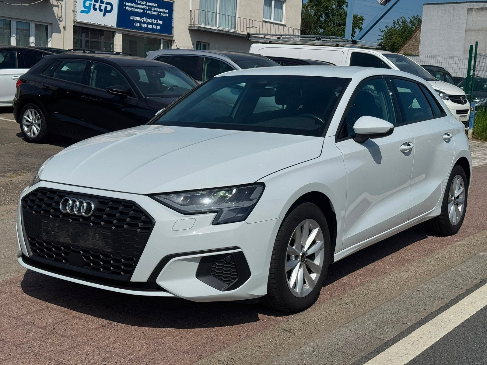 Audi A3 1.5 essence* 110 kW* 150 000 km*, Autos, Audi, Achat, Entreprise, https://public.car-pass.be/vhr/e2824d36-a94c-422f-a40d-20db9af7260f