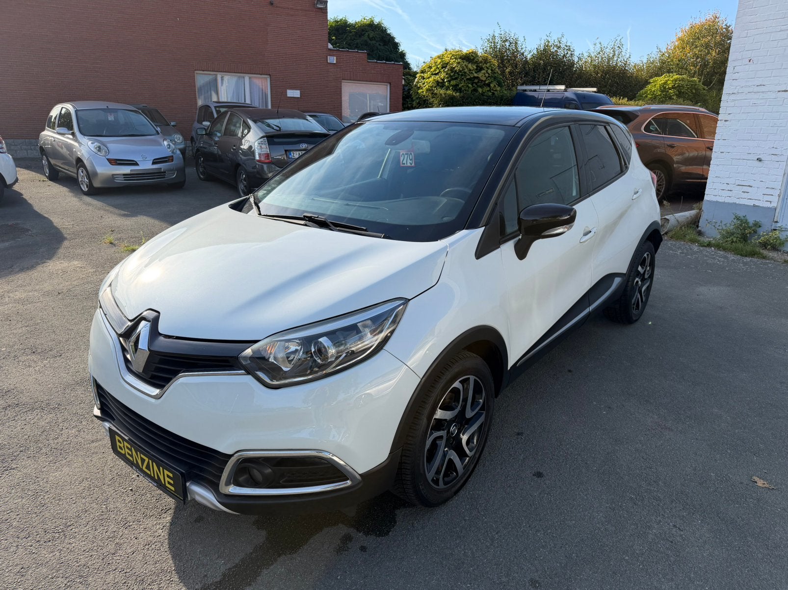Renault Captur 1.2 TCe White Edition Navi/Caméra/Garantie, Autos, https://public.car-pass.be/vhr/63f7c59e-2098-4a9f-ba8c-56cef321d166