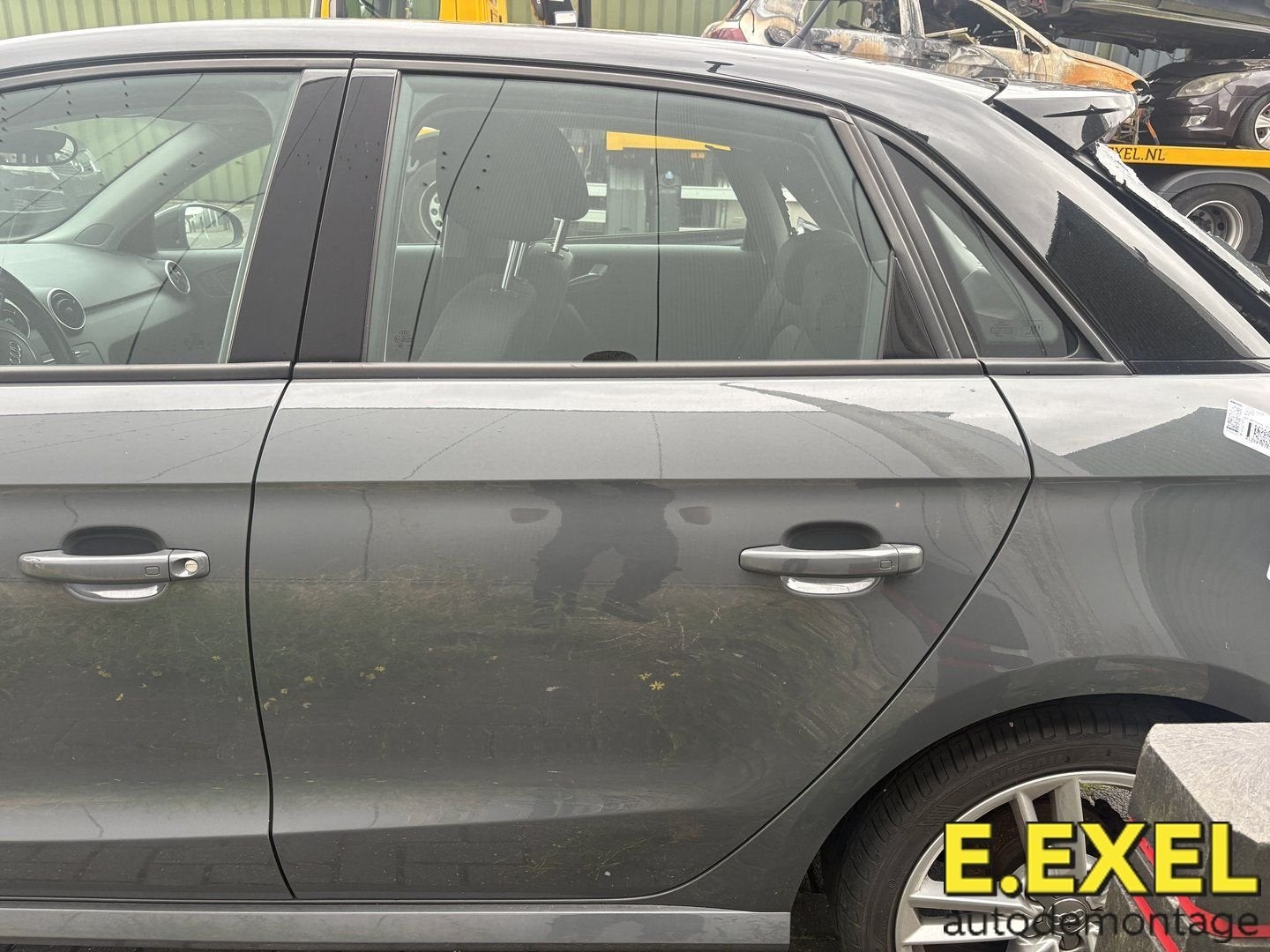 Complete Deur links achter Audi A1 2011-18 Kleur : LX7M, Gebruikt, -, Deur, -