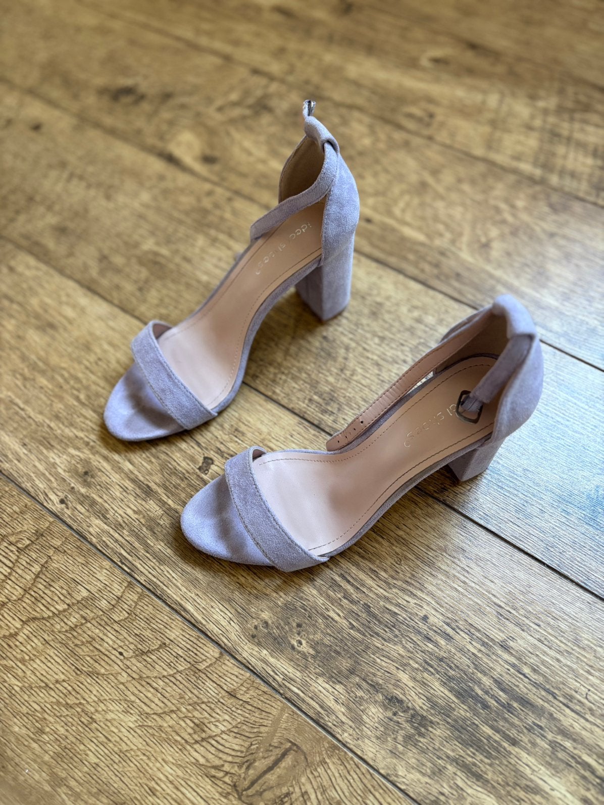 Lila pumps van Ideal shoes, Kleding | Dames, Pumps, Overige kleuren, Ophalen of Verzenden, Zo goed als nieuw