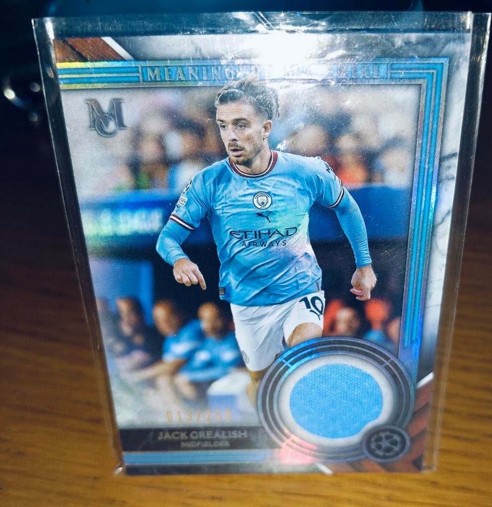 Topps Meaningful Material Jack Grealish genummerde kaart, Verzamelen, Ophalen of Verzenden
