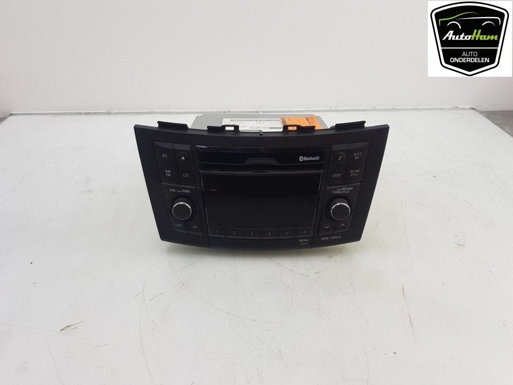 RADIO Swift (ZA / ZC / ZD) (|3910168LB1HVW|3910168LB1|), Suzuki-Allee 7
64625  Bensheim, DE, Suzuki Deutschland GmbH, Kontakt@suzuki.de