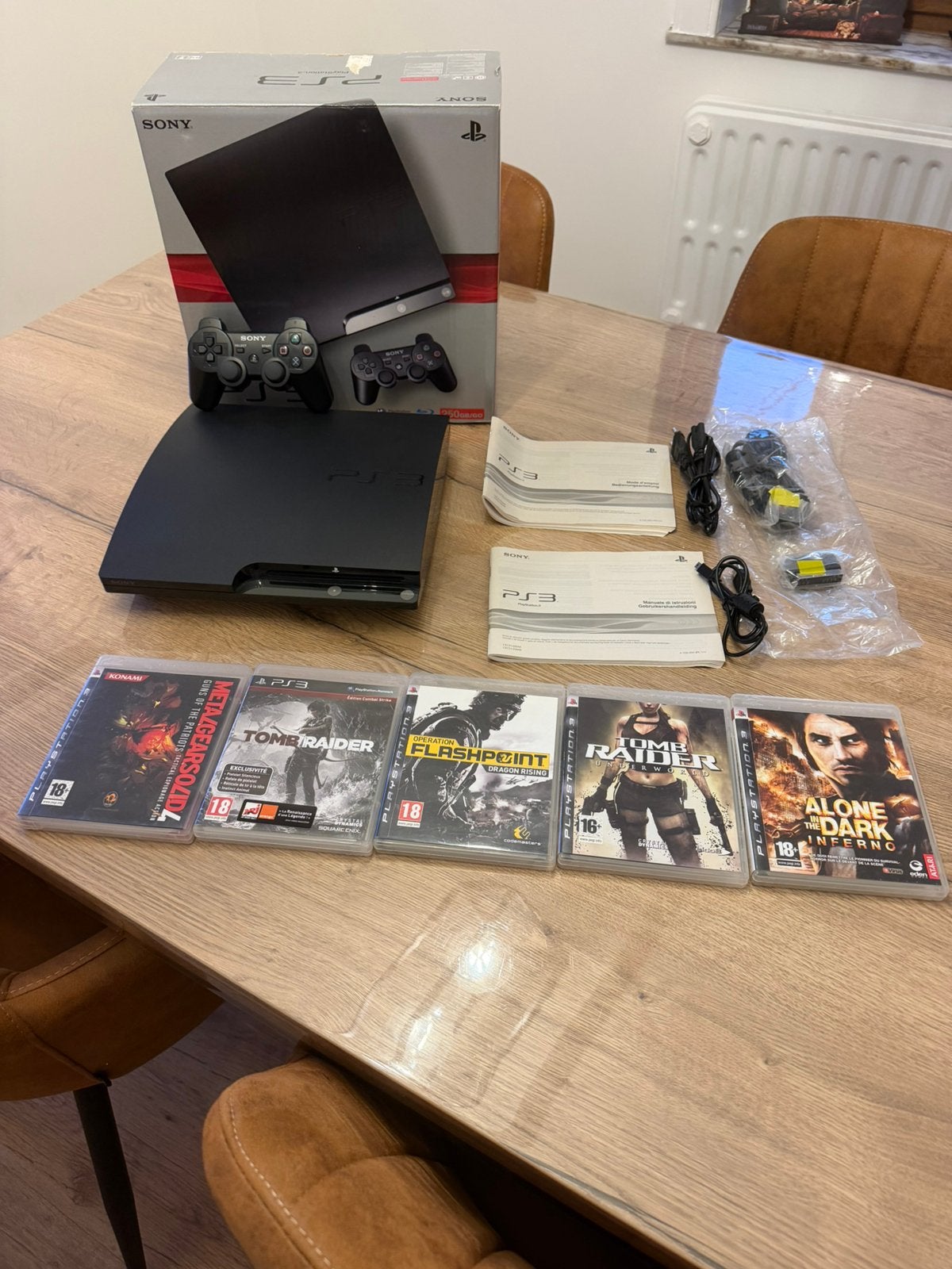 Playstation 3 plus 5 jeux, Enlèvement ou Envoi, Comme neuf