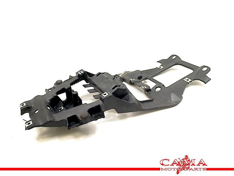 UNDERTAIL Yamaha YZF R125 2014-2016 (YZF-R125 YZFR125), Dhr. S. di Majo, Gebruikt, Info@cama-motorparts.nl, P.J. Troelstraweg 8 8
3144 CX  MAASSLUIS, NL
