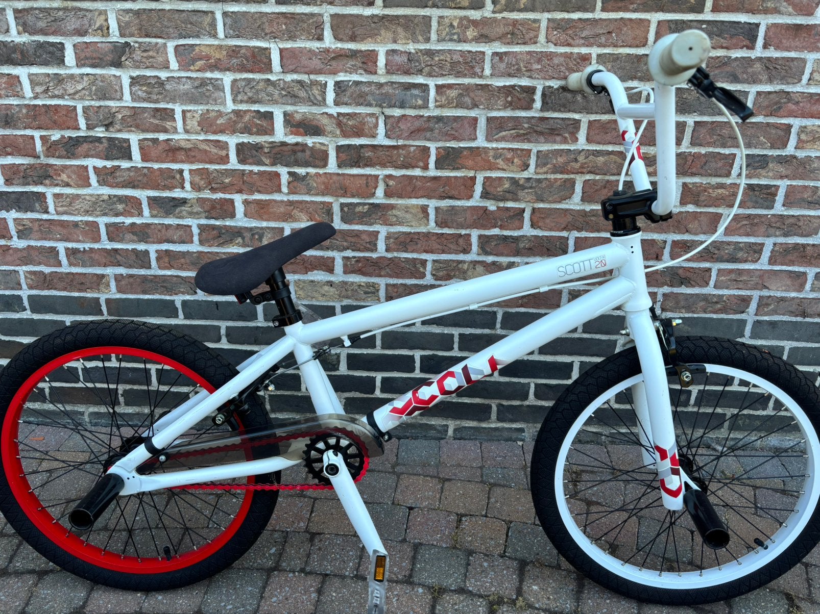 BMX Scott Volt-X 20 wit, Fietsen en Brommers, Ophalen, Zo goed als nieuw