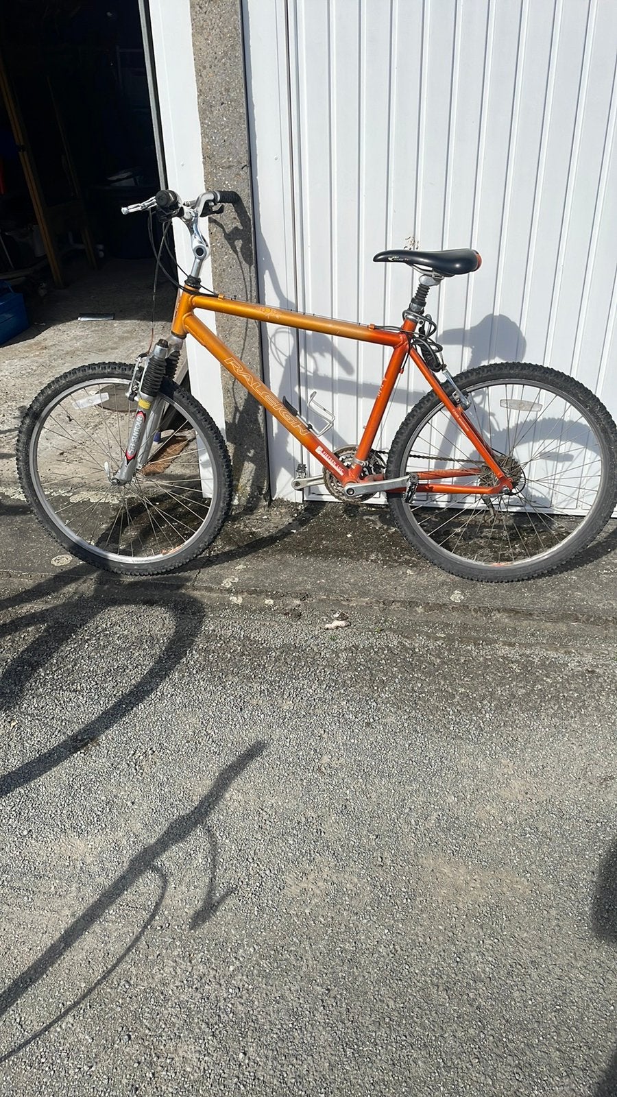 3 fietsen , giant 2x en raleigh, Enlèvement, Comme neuf, Giant