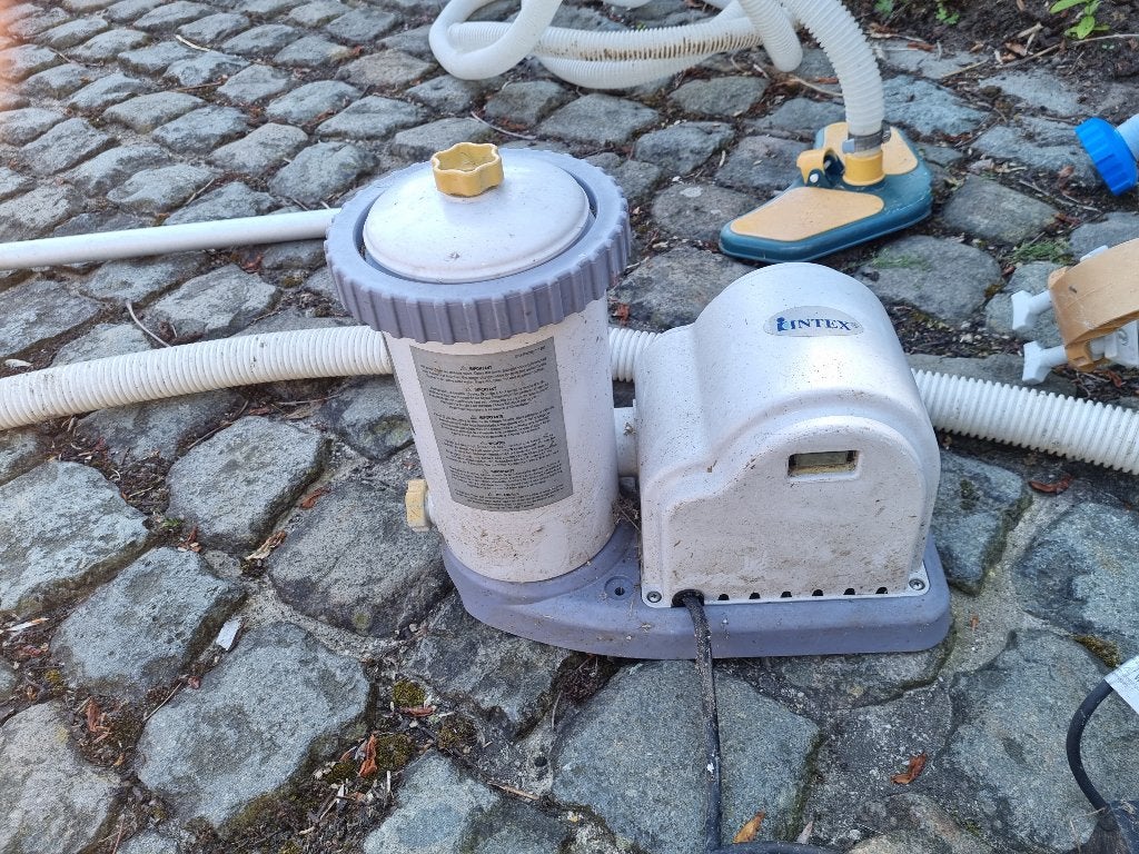 zwembad filterpomp Intex met surface skimmer + floor cleaner, Ophalen, Gebruikt, Zwembadpomp