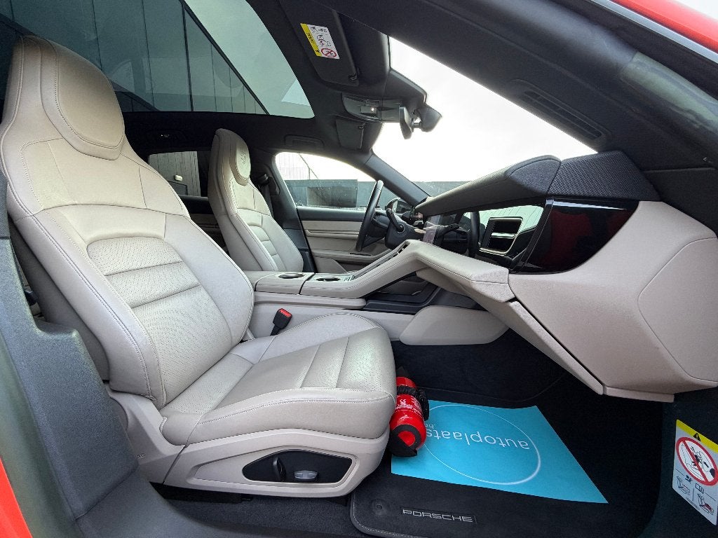 Porsche Taycan Cross Turismo 2022 21% TVA, Autos, Porsche, Achat, Entreprise, Phares entièrement LED, Entretenue par le concessionnaire