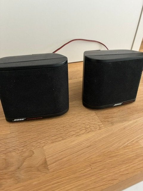 Bose cube luidsprekers plus bose bass box, Enlèvement ou Envoi, Utilisé, Bose