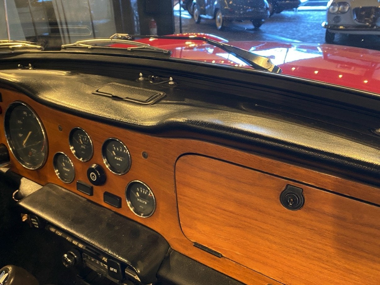 Triumph TR6 (bj 1974), foto 11