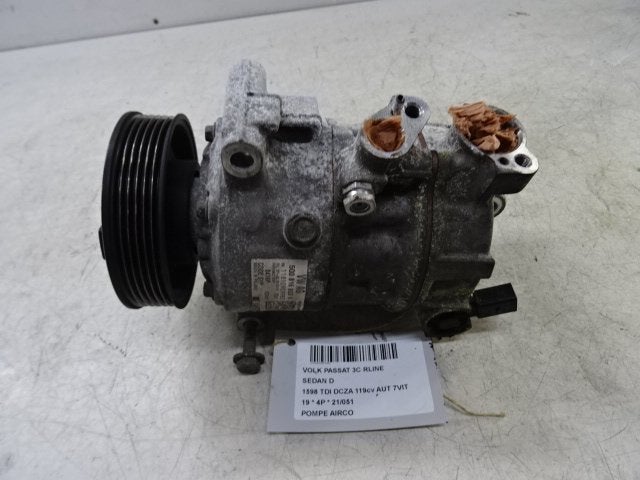 COMPRESSEUR CLIMATISATION Passat (3G2) (5Q0816803K), Volkswagen, Volkswagen AG, Utilisé, Kundenbetreuung@volkswagen.de