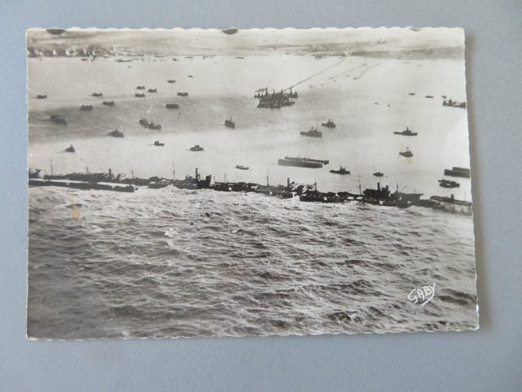 postkaart WO2 Débarquement en Normandie , vue aérienne, Collections, Envoi, Autres, Photo ou Poster