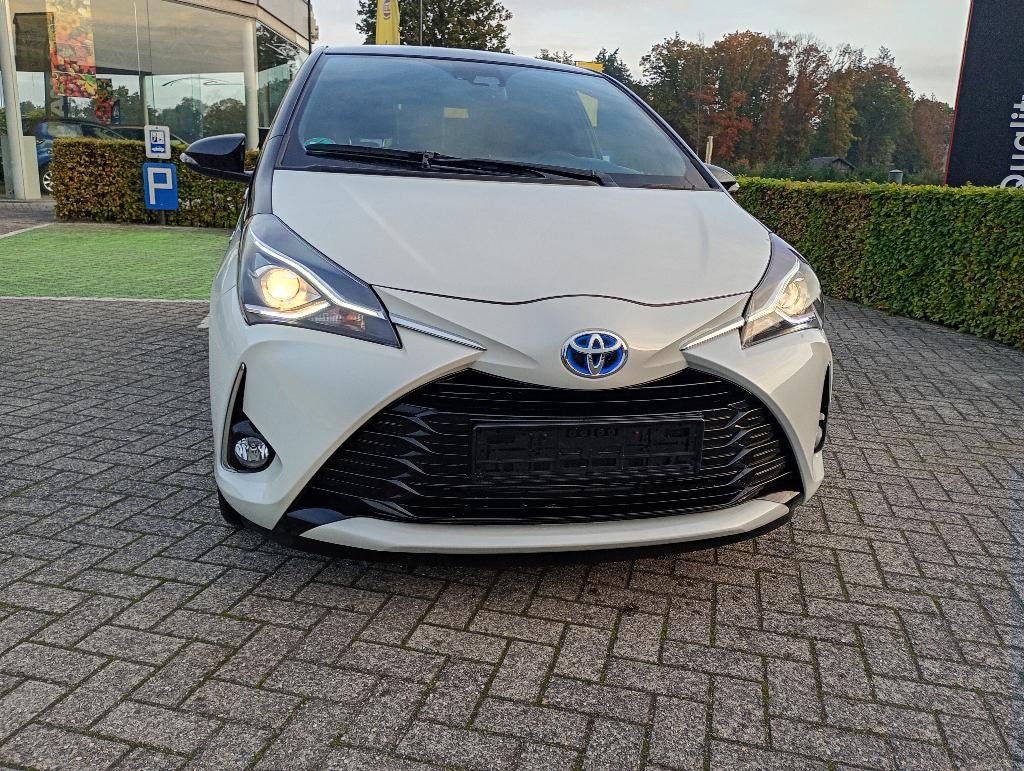 Toyota Yaris 1.5 Hybrid Style Selection – Automaat, Auto's, Euro 6, 4 cilinders, Wit, Bedrijf