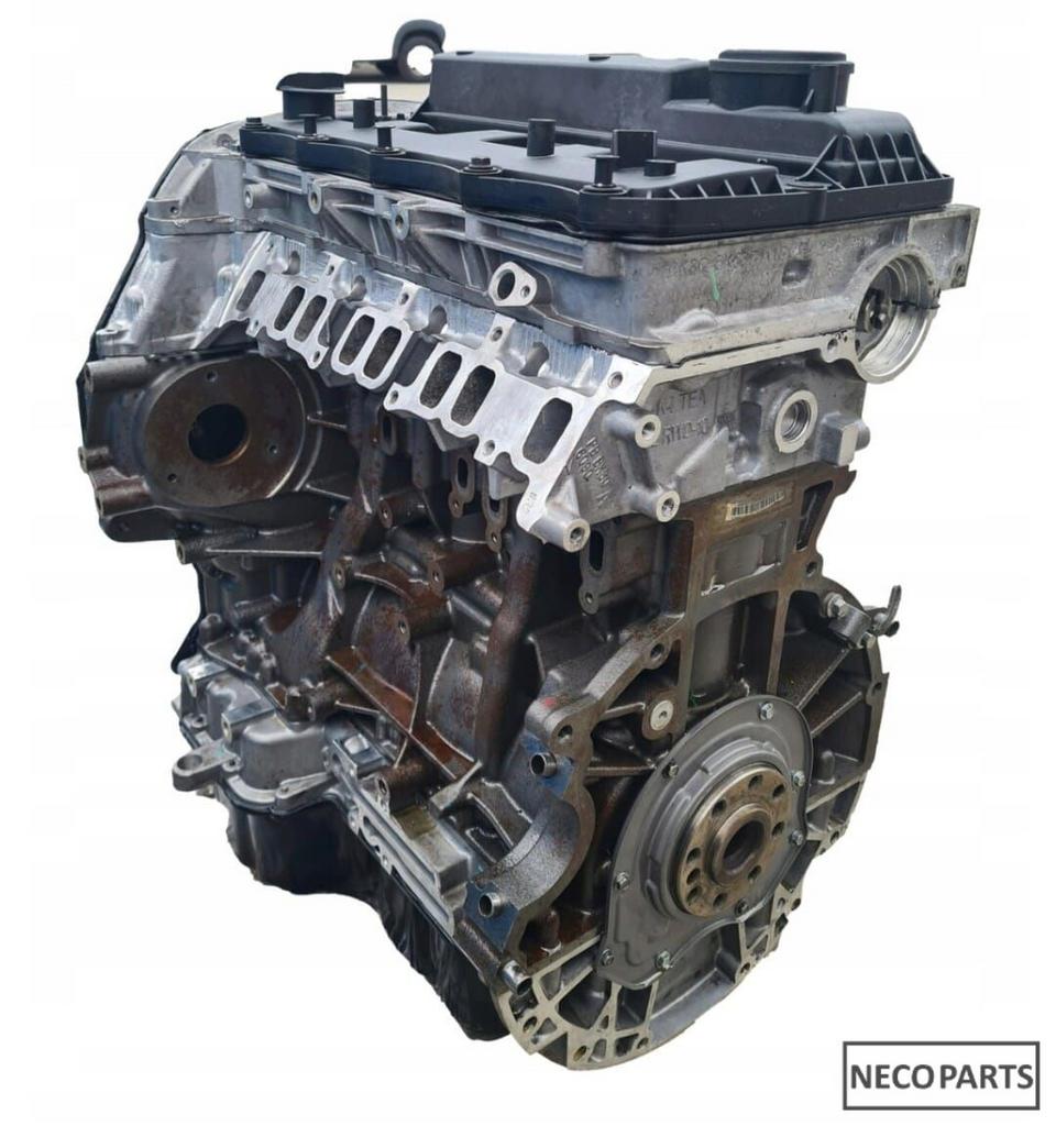 LAND ROVER DEFENDER 2.2 DT 224 DIESELMOTOR, Auto-onderdelen, Carrosserie, Bumper, Land Rover, Gebruikt, Ophalen of Verzenden