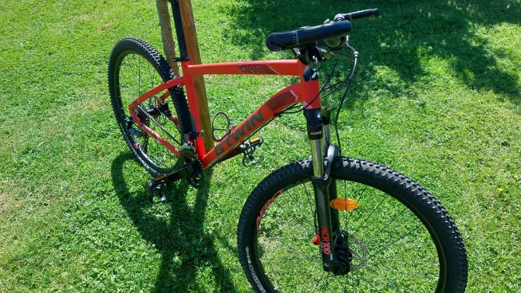 B Twin Rockrider 540, Vélos & Vélomoteurs, Vélos | VTT & Mountainbikes, VTT semi-rigide, Enlèvement, Utilisé, Frein à disque