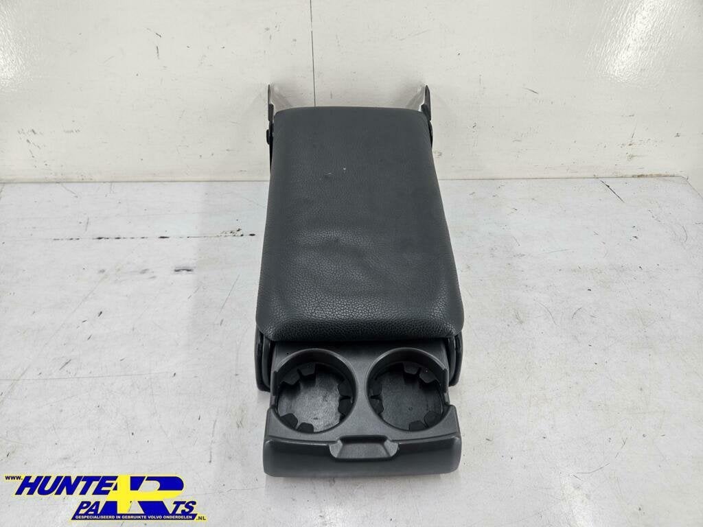 Armsteun achter met bekerhouders Volvo V70 II ('00-'08), Auto-onderdelen, Gebruikt, Ophalen of Verzenden, Volvo, Volvo