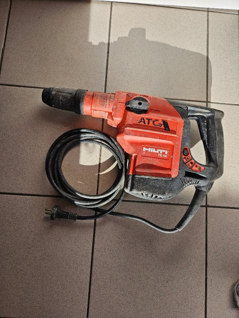 Perceuse à percussion et marteau perforateur Hilti te 56 ATC, Bricolage & Construction, Outillage | Foreuses, Enlèvement, Comme neuf