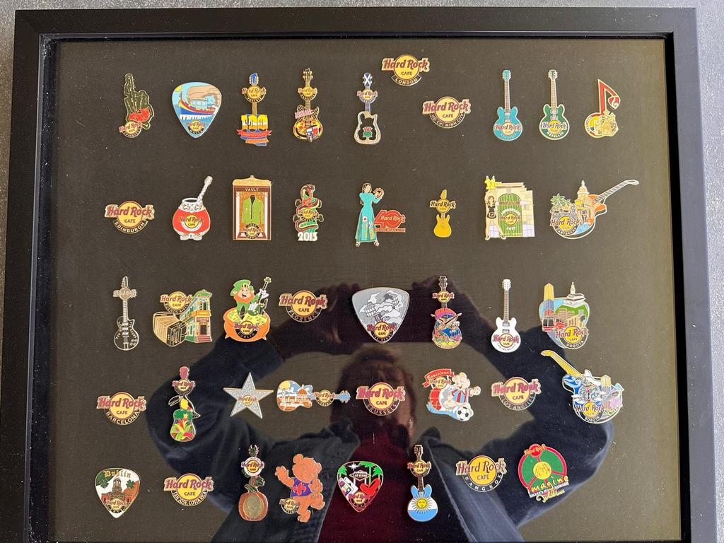 Hard Rock Cafe Pins, Verzamelen, Ophalen, Zo goed als nieuw, Stad of Land, Speldje of Pin