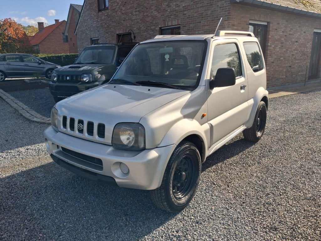 suzuki jimny #4x4# reeds gekeurd !!1300cc benzine!!, Auto's, 4 zetels, Stof, https://public.car-pass.be/vhr/f42c9706-a7fd-4d93-b24c-f3388580f923