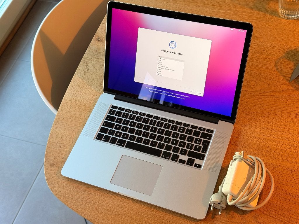 MacBook Pro 15-inch (Mid-2015) 2.5 GHz i7 / 512GB SSD / 16GB, MacBook Pro, Gebruikt, 2 tot 3 Ghz, 15 inch