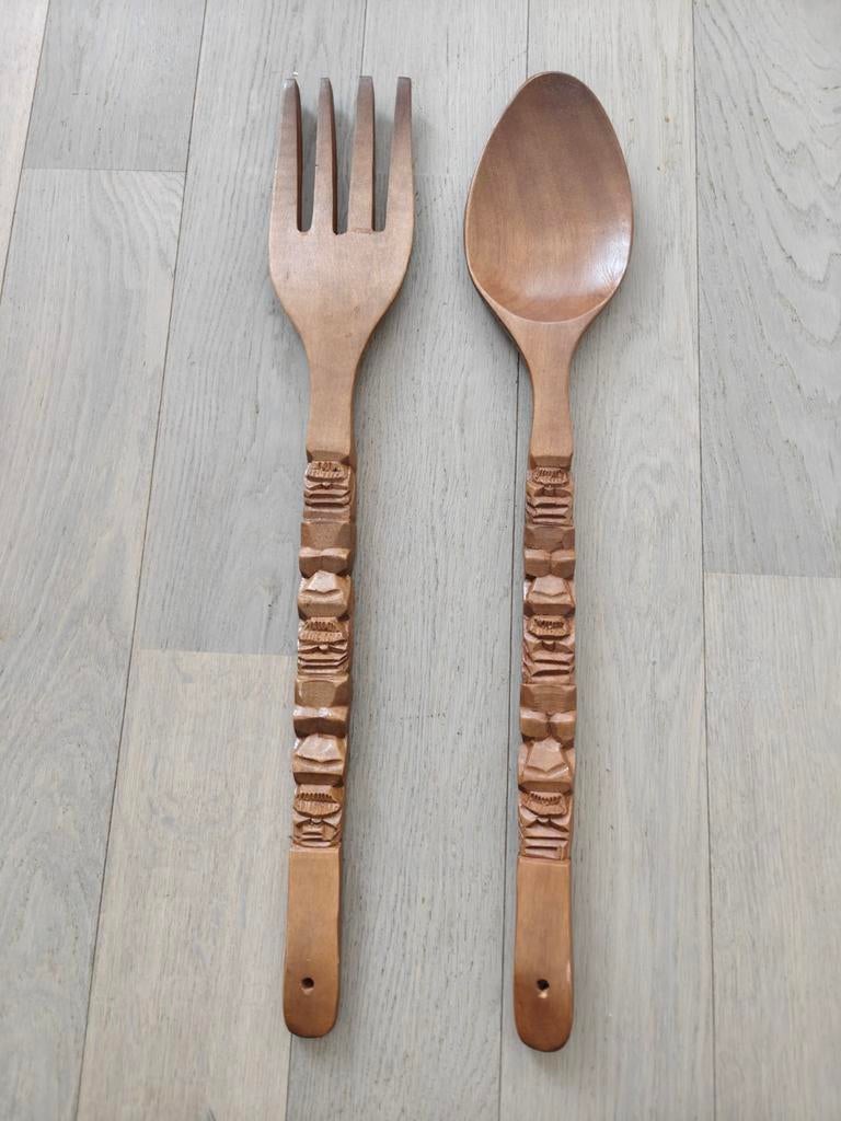 Vork en lepel wanddecoratie 71 cm tiki figuren, Ophalen