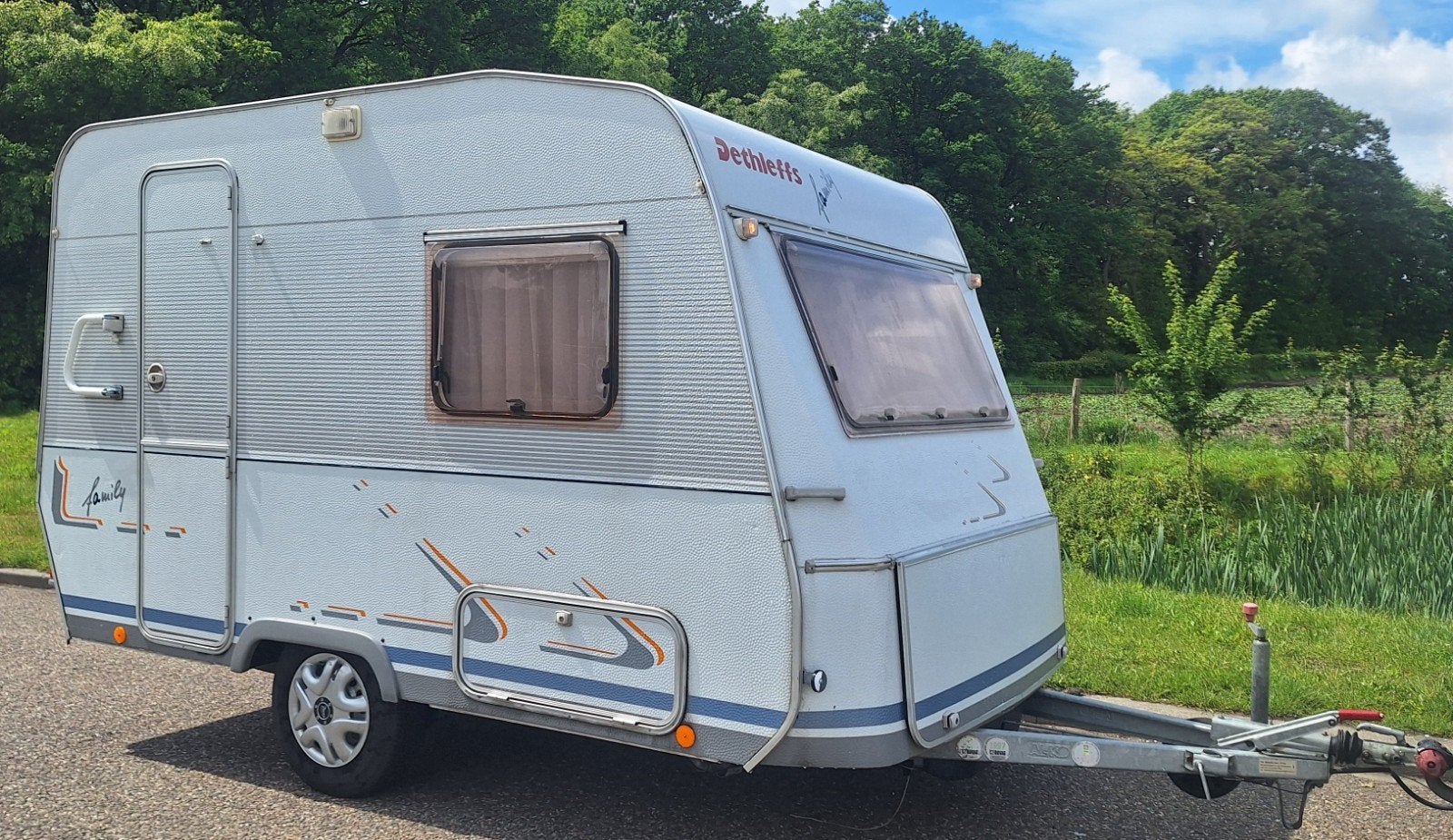 Dethleffs New line lichtgewicht, Caravans en Kamperen, Caravans, Rondzit, Particulier, Fietsenrek, Dethleffs