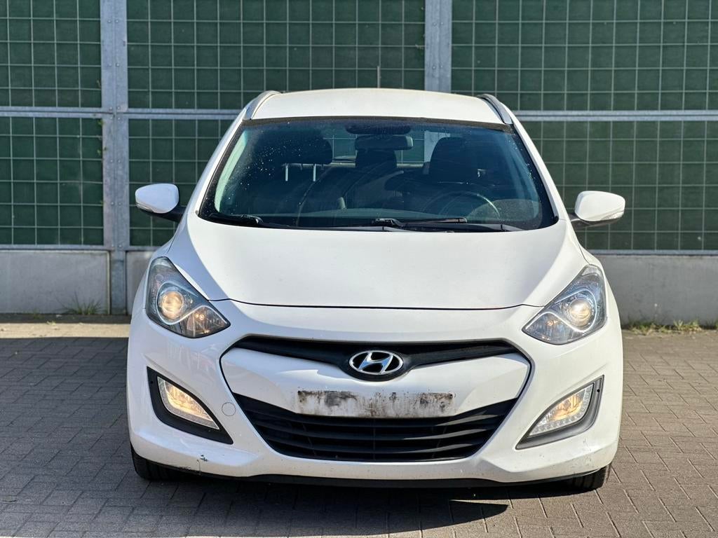 Hyundai I30 1.6 diesel, Autos, Hyundai, Euro 5, Achat, 4 portes, Entreprise