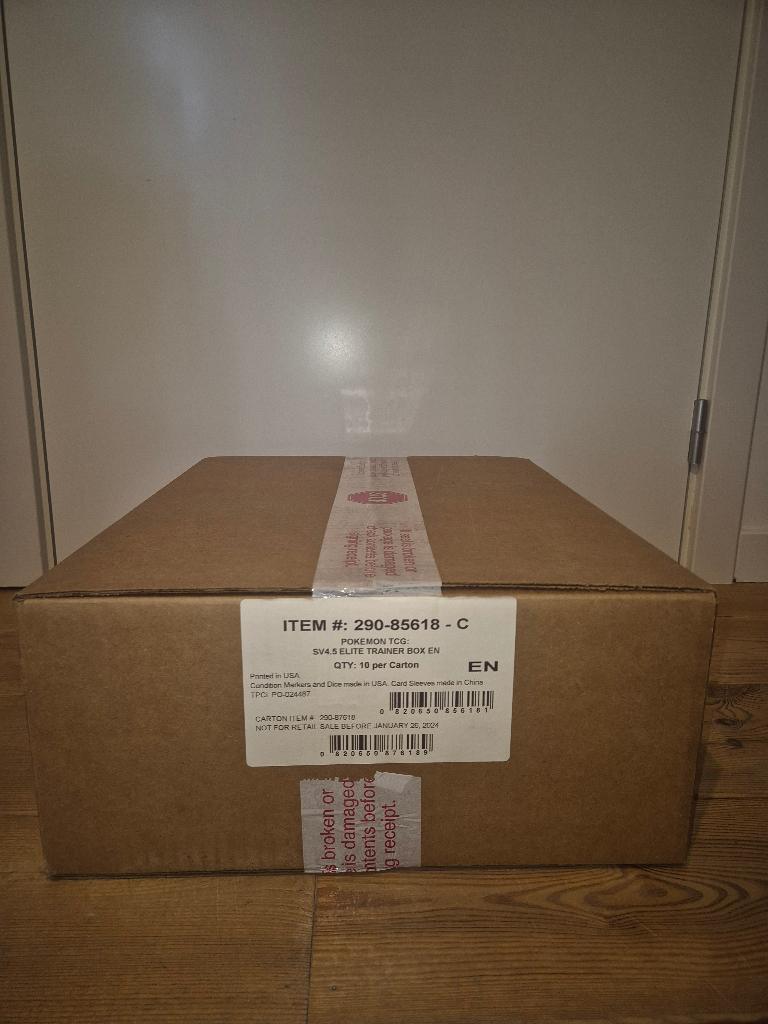 Pokemon Paldean fates etb case, Hobby en Vrije tijd, Verzamelkaartspellen | Pokémon, Ophalen, Zo goed als nieuw, Overige typen