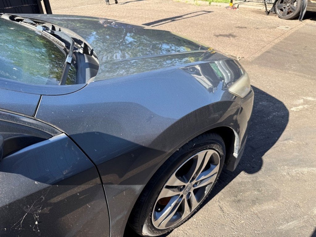 AILE AVANT DROITE Honda Accord (CU) (01-2008/06-2015), Hanauer Landstraße  222-224
60314  Frankfurt am Main, DE, Honda, Garde-boue